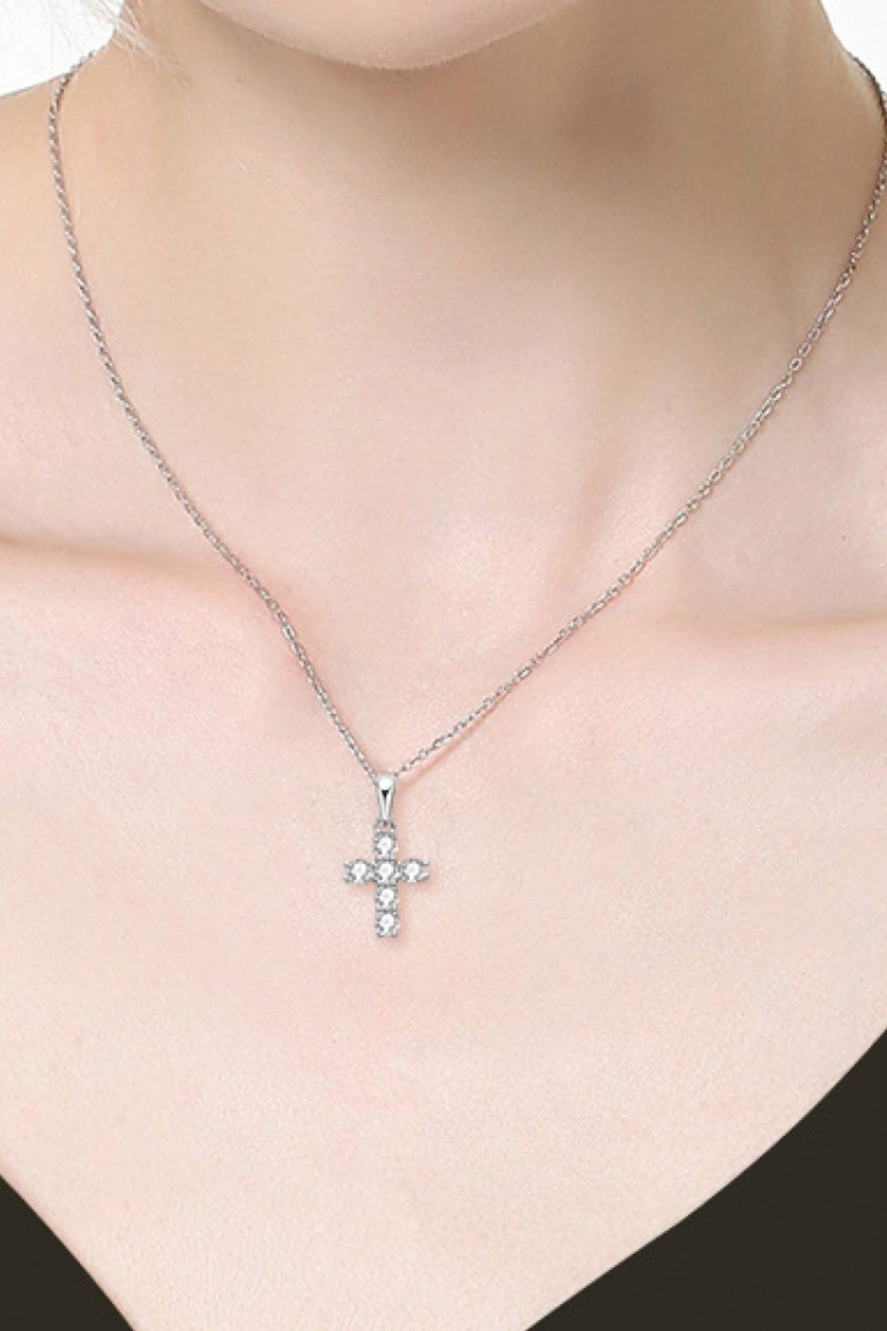 HK Sterling Silver Cross Moissanite Pendant Necklace